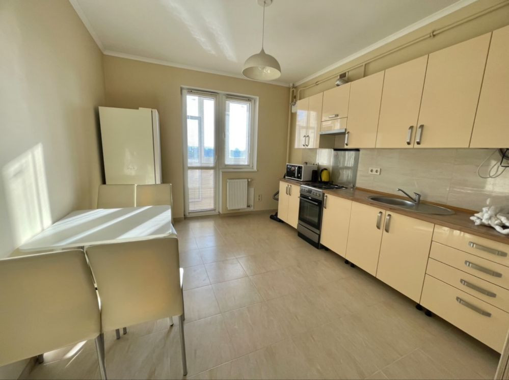 1-км кВ з ремонтом і меблями Львів - зображення 1