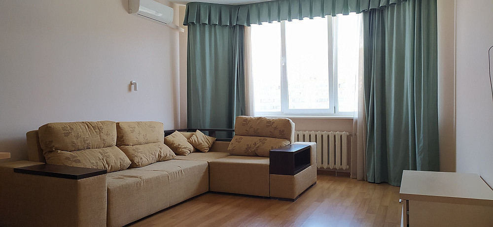 Здається велика простора  однокімнатна квартира в чудовому районі Киев - изображение 1