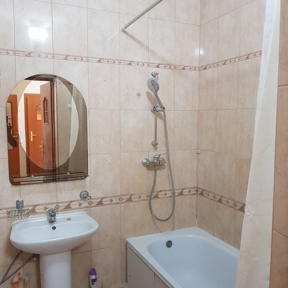 Здається велика простора  однокімнатна квартира в чудовому районі Киев - изображение 5