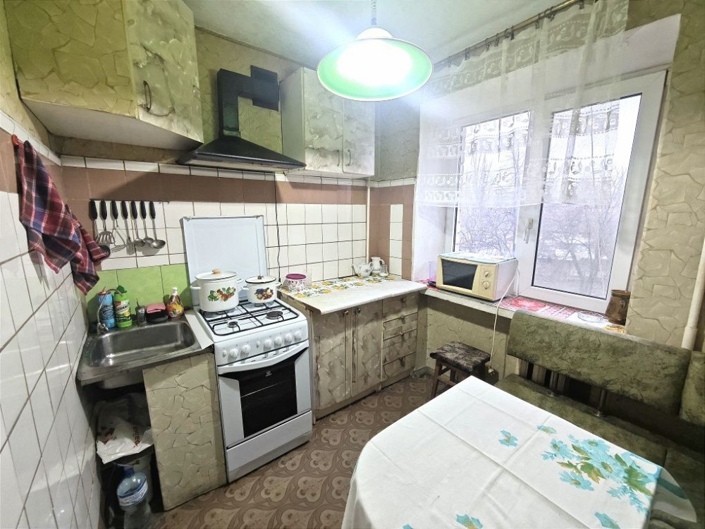 Оренда 2х кімнатної квартири у Комунарському р-ні (Комарова 6а) Запорожье - изображение 1