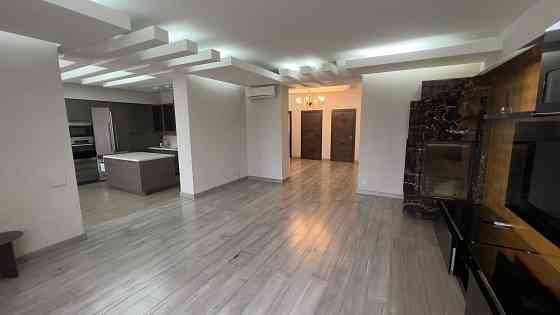 Довготривала оренда 3к квартири з верандою на наб. Оболонська 7 корпус Киев