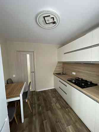 Перша здача 3-х к. кв. Бровари.вул.Володимира Великого10 А (Енгельса) Бровари