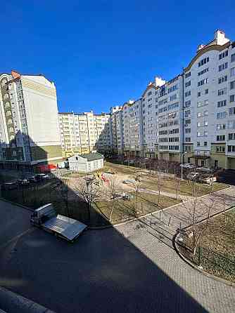 Здаю простору квартиру біля Арсену, Епіцентр Ивано-Франковск