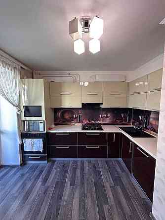 Здаю простору квартиру біля Арсену, Епіцентр Ивано-Франковск