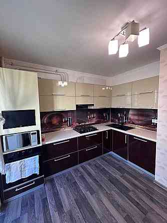 Здаю простору квартиру біля Арсену, Епіцентр Ивано-Франковск