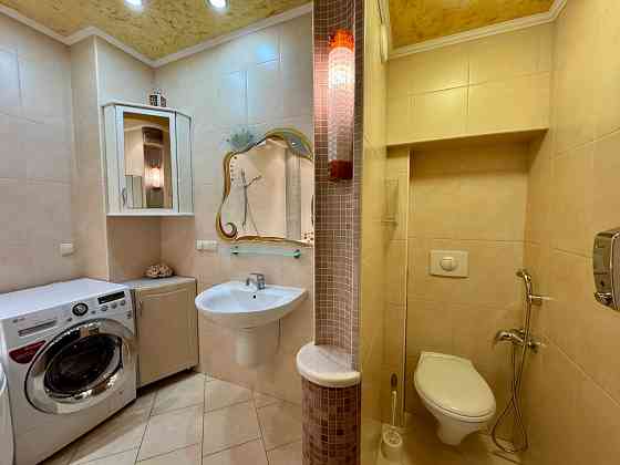 Оренда двокімнатної квартири вулиця Павла Скоропадського Київ