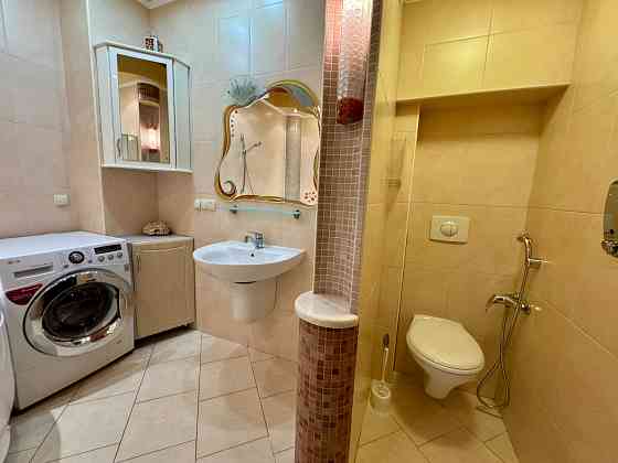 Оренда двокімнатної квартири вулиця Павла Скоропадського Київ