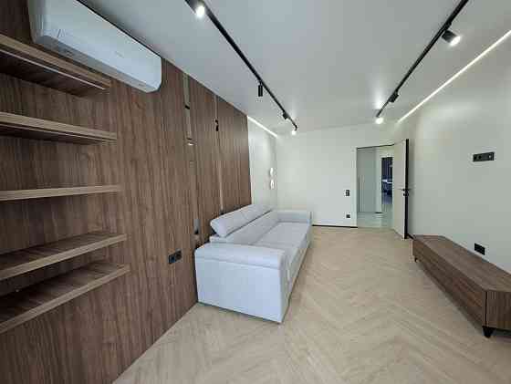 Стильна квартира з окремими 2 кімнатами в тихому центрі Ивано-Франковск