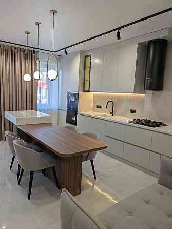 Стильна квартира з окремими 2 кімнатами в тихому центрі Ивано-Франковск