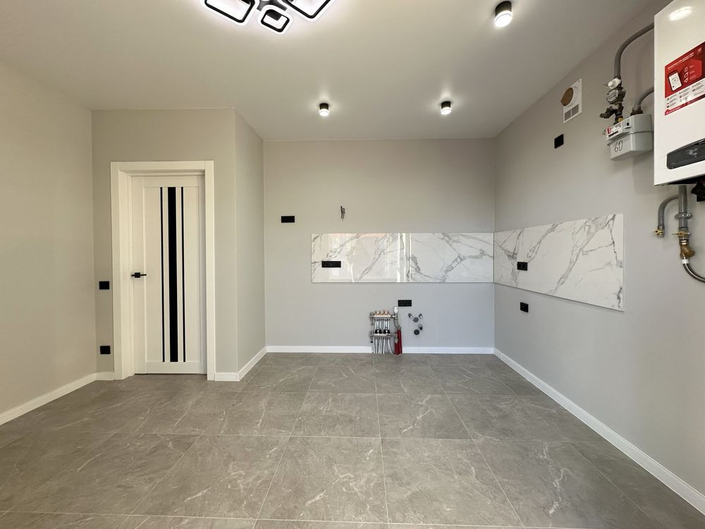 Продається світла 2кім квартира з ремонтом біля ТЦ Арсен Івано-Франківськ - зображення 3