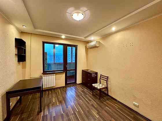 Продам 2к квартиру вул. Архітектора Вербицького, 9ж, Дарницький р-н. Киев