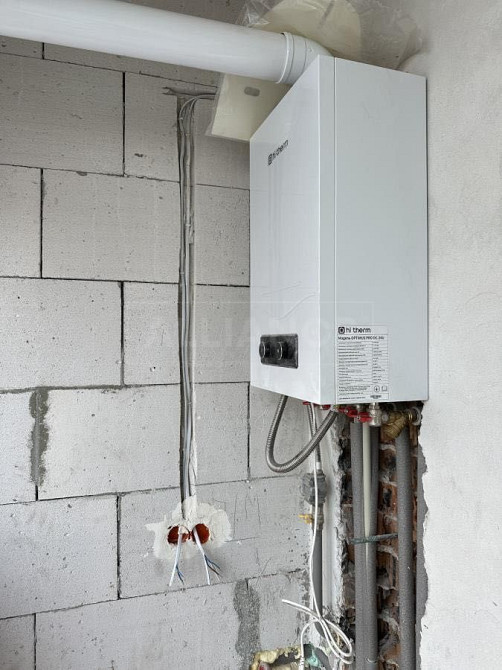 Здана готова до ремонту центральна частина Івано-Франківськ - зображення 7