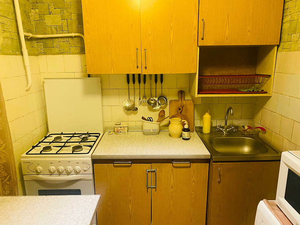 Сдам уютную 3к квартиру на Воскресенке Днепровский район Киев - изображение 1