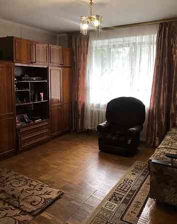 Здам 1к колонка район 12 та 13 шкіл, Антонова Винница