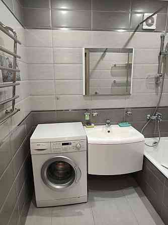 Простора 2-к. квартира з ремонтом за вул. Шухевичів Ивано-Франковск