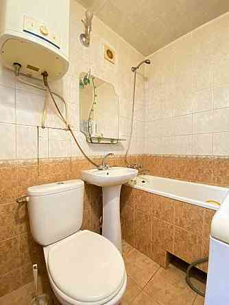 Продається 2-кімнатна квартира в цегляному будинку на Черемушках Одеса