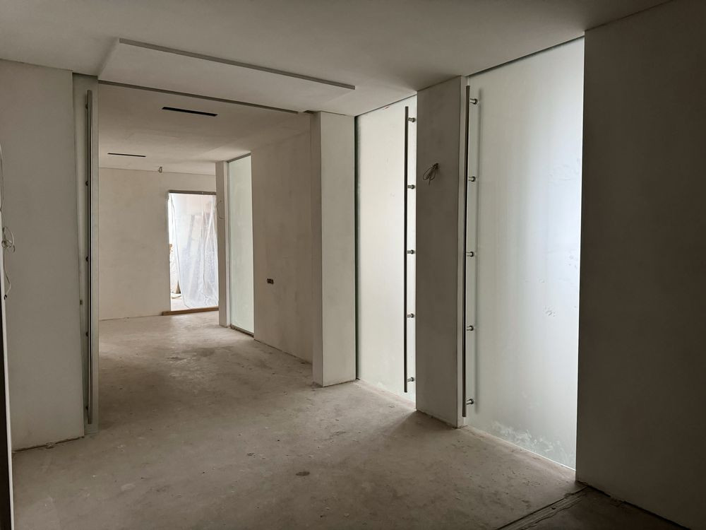 4-кімн квартира Лівобережна Микільсько-слобідська 1а Київ - зображення 3