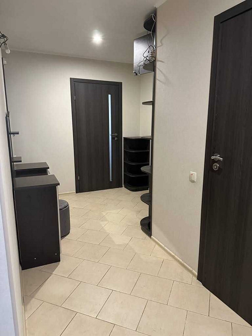 Продам 3-кім з ремонтом, технікою, меблями. Поправки 14. Метро 2 хв. Київ - зображення 3