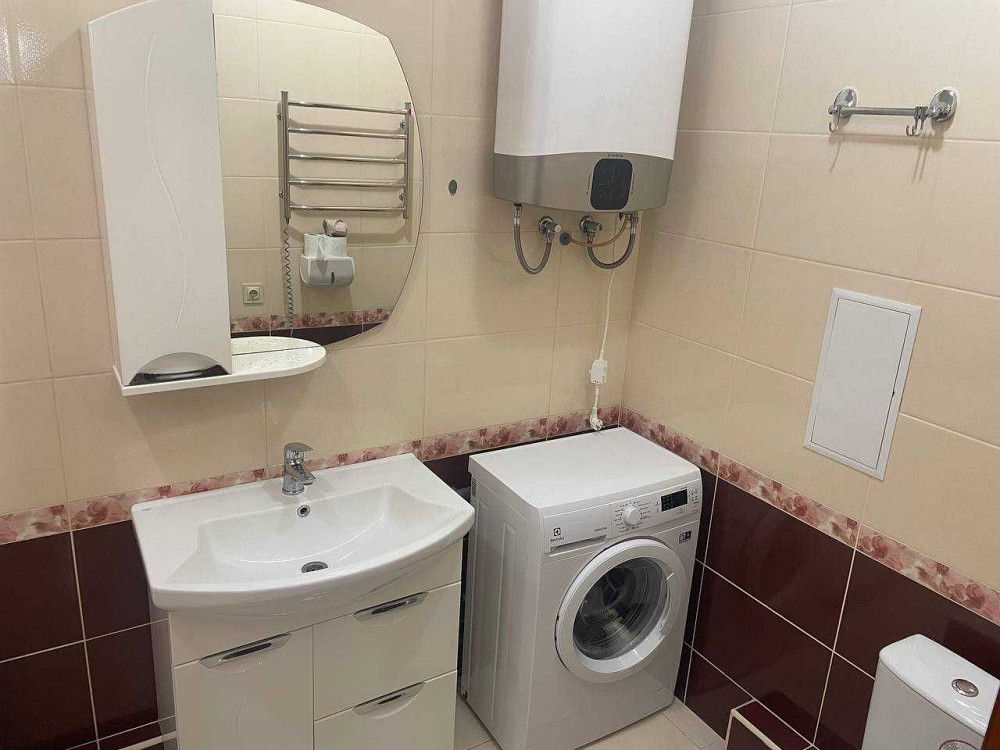 1к кв. 46к.м з котельнею, ЖК «Ліко-град» 3, вул. Юлії Здановської 50/2 Київ - зображення 2