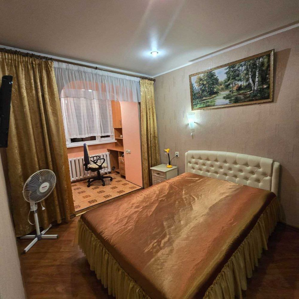 Оренда 3-х кімнатної повністю вмебльованої квартири Умань - зображення 1