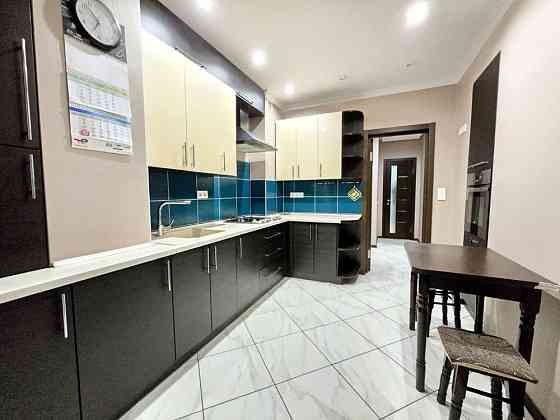 Здам 2к НОВОБУДОВУ, ГЕРЦЕНА (низ), ОКРЕМІ кімнати, ДВА БАЛКОНИ, вільна Черновцы