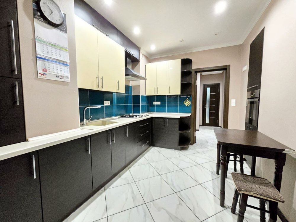 Здам 2к НОВОБУДОВУ, ГЕРЦЕНА (низ), ОКРЕМІ кімнати, ДВА БАЛКОНИ, вільна Чернівці - зображення 1