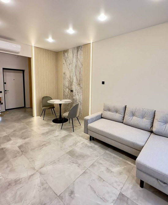 Аренда 2к ЖК Небо Новодворянский Башни Дніпро - зображення 2