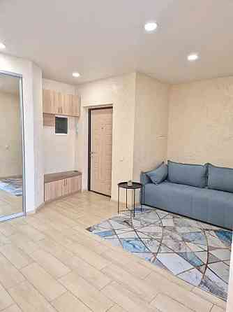 Продам 2 ком квартиру ЖК Счастливый Дніпро