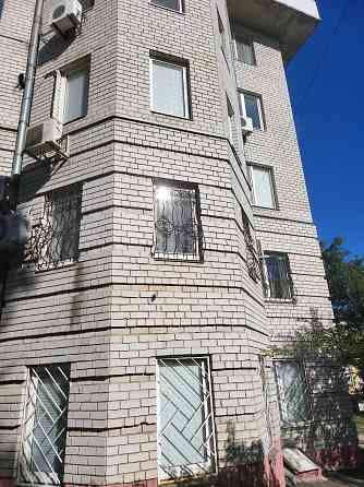 Продам свою Трёх-комнатную квартиру Дніпро