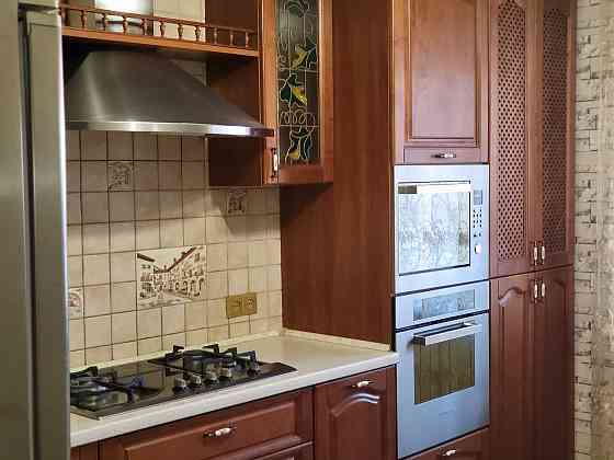 Продам свою Трёх-комнатную квартиру Дніпро