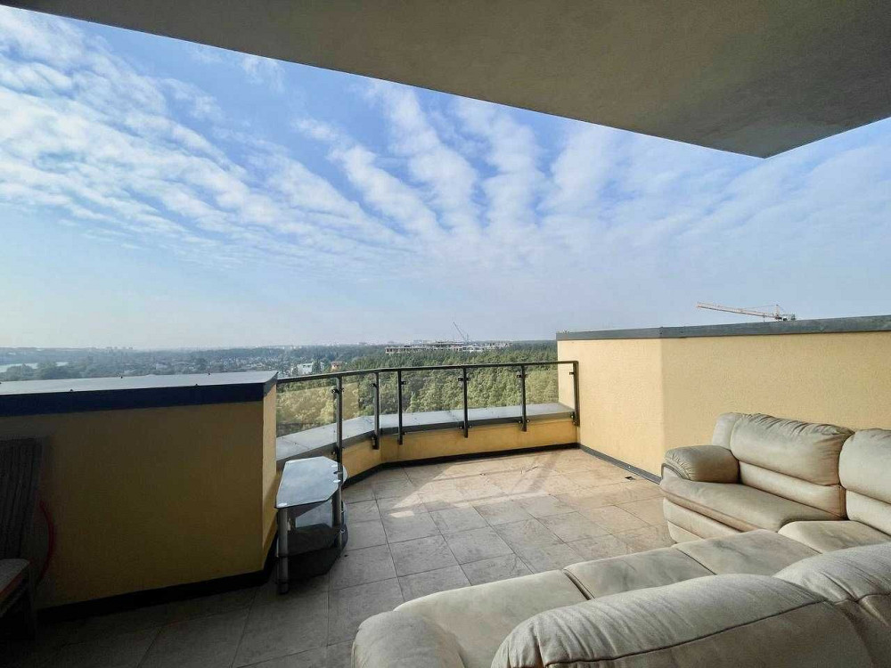 Продам ПЕНТХАУС с ремонтом и мебелью! Полноценная 3к с двумя террасами Буча - изображение 1