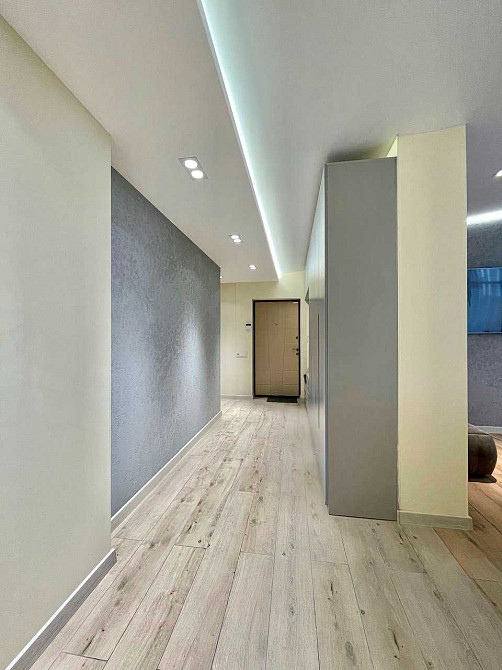 Продам ПЕНТХАУС с ремонтом и мебелью! Полноценная 3к с двумя террасами Буча - изображение 8