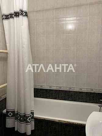 3-комнатная квартира в кирпичном доме на Таирова. Одесса