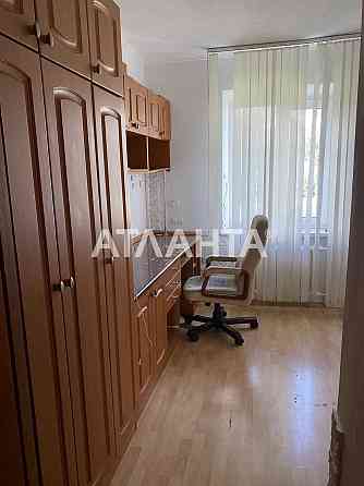 3-комнатная квартира в кирпичном доме на Таирова. Одесса