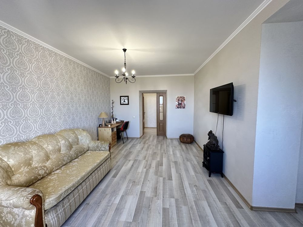 Продам простору квартиру площею 91 м2, з хорошим ремонтом. Центр міста Буча - зображення 4