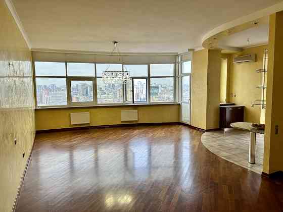 Богдана Хмельницького Продам 3-к 135м2 з ремонтом Золоті Ворота ТОП Київ