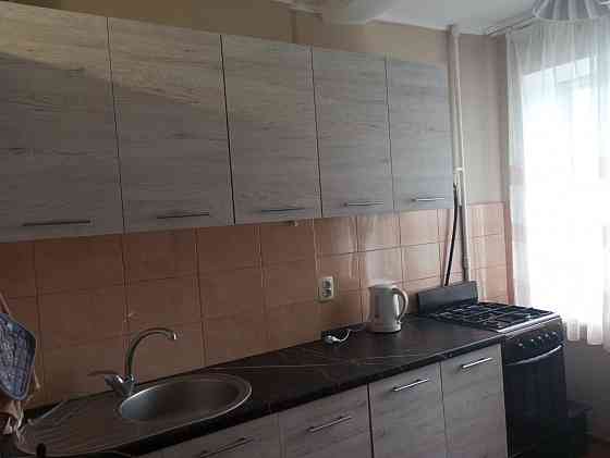 Двокімнатна метро Лівобережна Київ