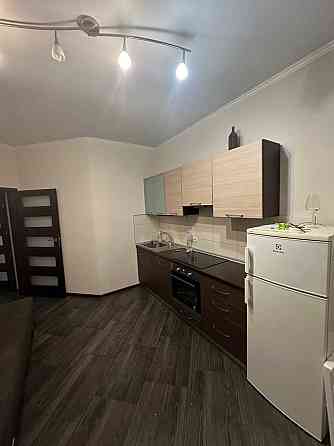 Оренда 1- кім. квартири бул. Миколи Міхновського 14-16(Дружби Народів) Киев