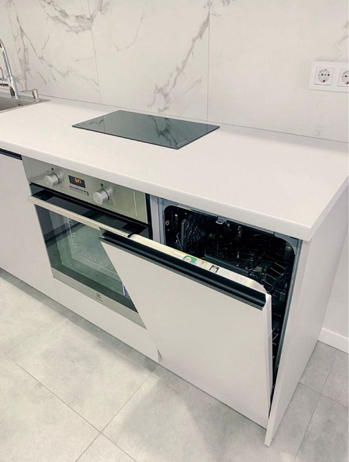 Оренда стильноі двокімнатної квартири Варшавський плюс Генератор є Киев - изображение 6