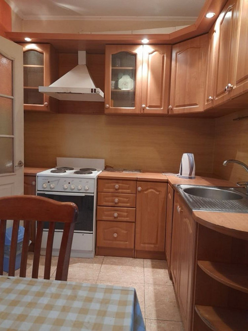 Здам 3 км, вул. Ревуцького 44, метро Харьківська, Позняки Київ - зображення 1