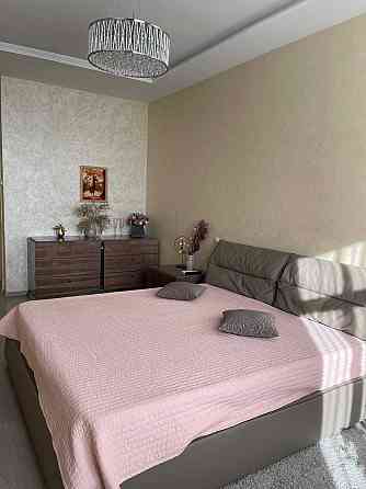 Оренда 3 кімнатної квартири в ЖК Покровський Посад в. Глибочицька 32а Київ