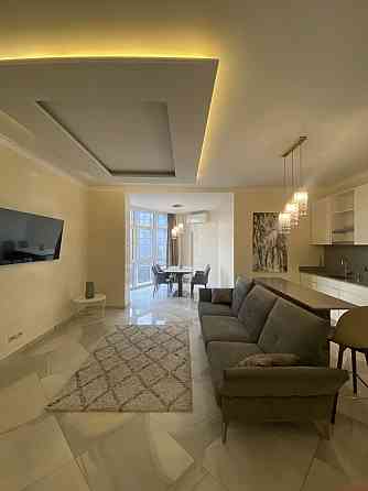 Оренда 3 кімнатної квартири в ЖК Покровський Посад в. Глибочицька 32а Київ