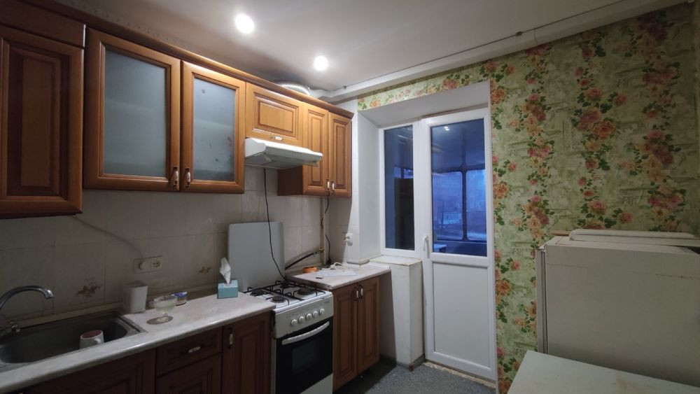 Продаж 2-кімнатної квартири. Центр,косметичнмй ремонт. Великий балкон Хмельницкий - изображение 1