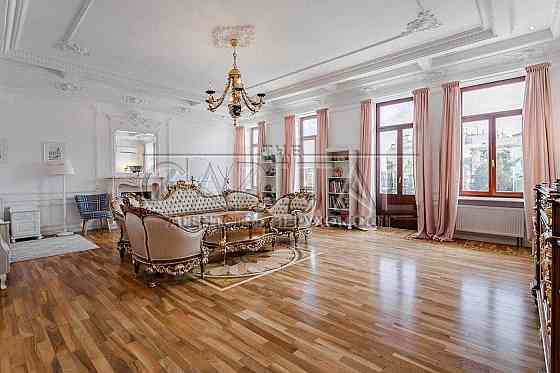 Продаж квартири 228м2/вул.Володимирська/Софіївська площа/Центр Київ