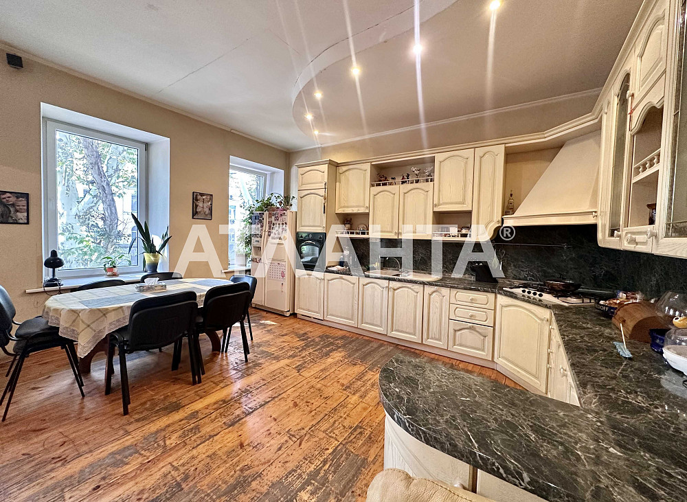 Просторная квартира в сталинке Екатерининская 151 метр! Одесса - изображение 1