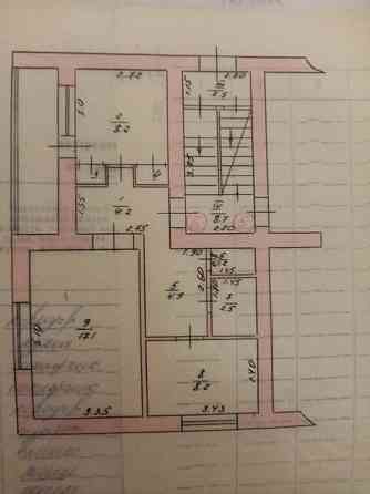 Продам квартиру в хорошому місці 