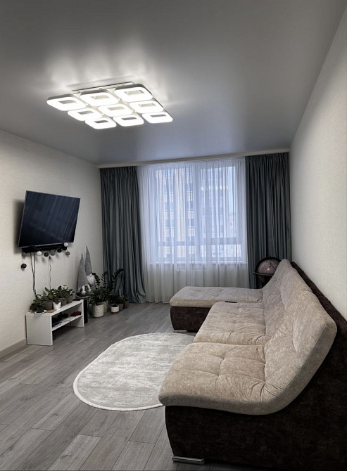 Квартира в новобудові з меблями та технікою Черноморское - изображение 1