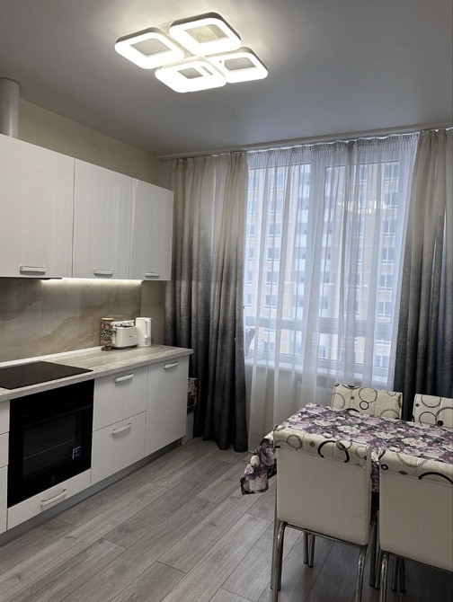 Квартира в новобудові з меблями та технікою Черноморское - изображение 5