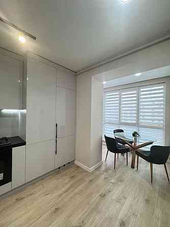 Продам однокімнату укомплектовпну квартиру в новобудові Ровно