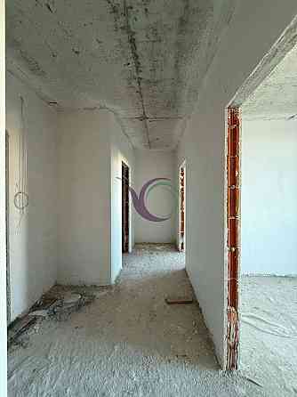 ВИДОВА двокімнатна квартира з ТЕРАСОЮ біля міського озера Ивано-Франковск